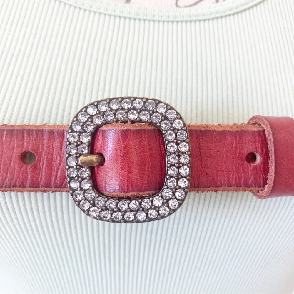 FOSSIL Reddish Brown Leather Belt with Rhinestone Buckle Size Medium